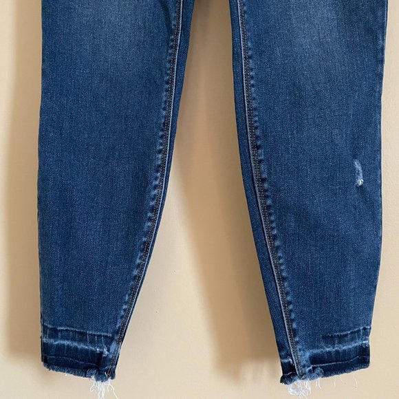 Spanx Skinny Distressed Pull on Jeans Jeggings Small Stretch Denim High Waist - Picture 4 of 10